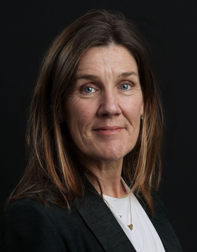 Bridget Abernethy - ERGANZ